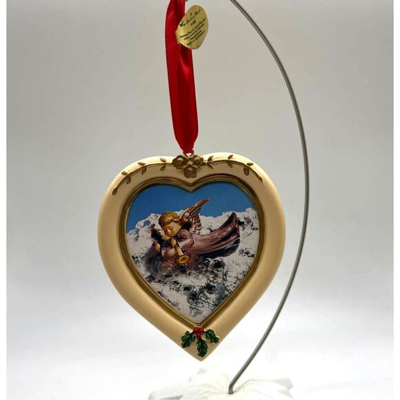 Hummel for Danbury Mint Heart Christmas Ornament Celestial Musician - Picture 1 of 3